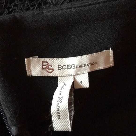 Black skirt - Picture 3 of 3